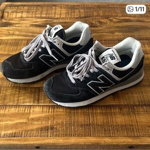 New Balance Black and Gray Running Shoes size 7.  Great condition